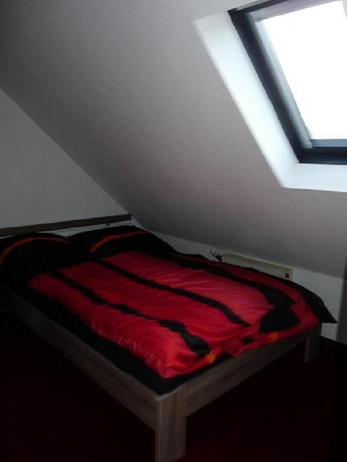 Ferienwohnung In Duesseldorf Hassel Exteriör bild