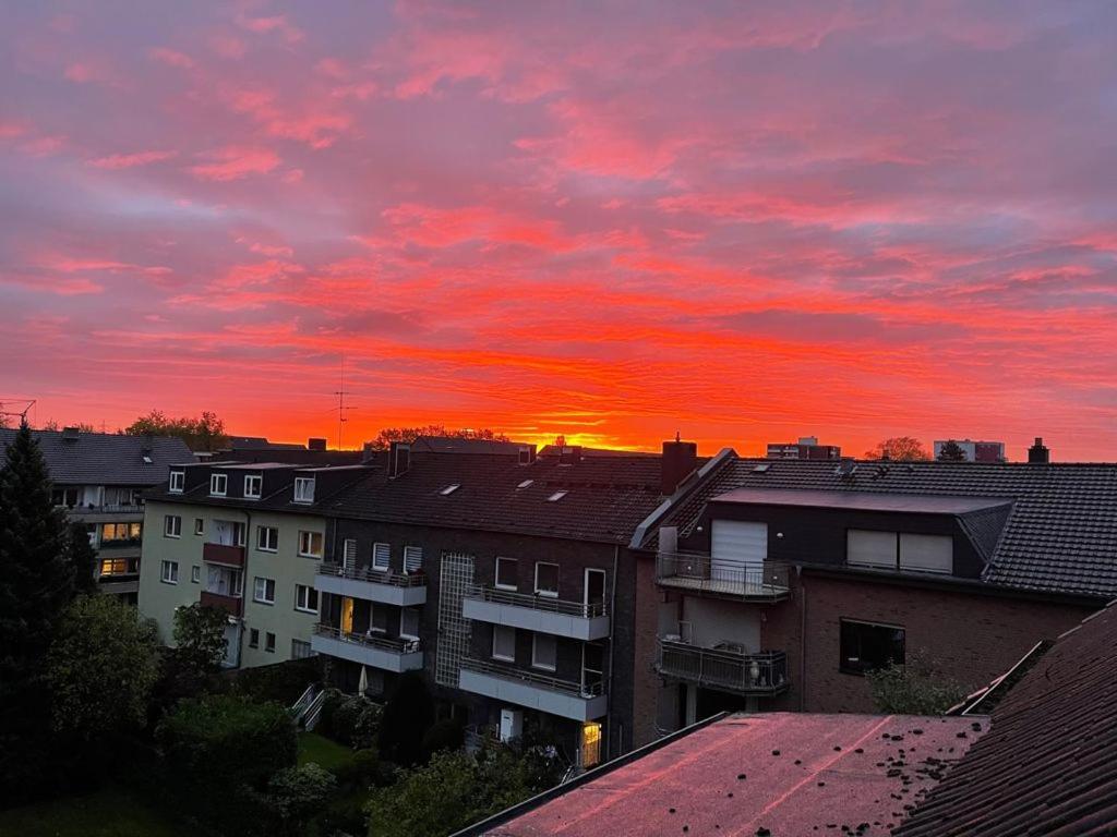 Ferienwohnung In Duesseldorf Hassel Exteriör bild